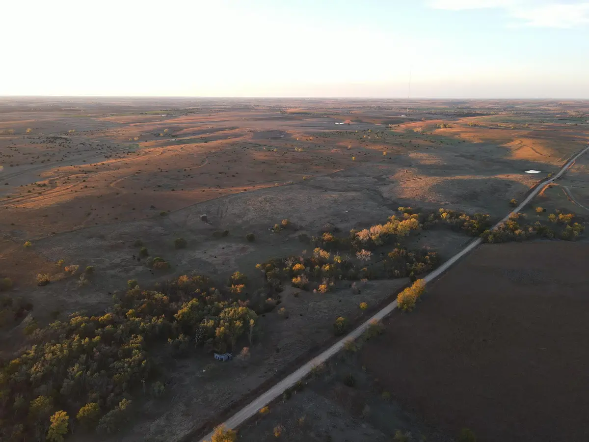 00000 191st & 192nd St., Russell, KS 67665