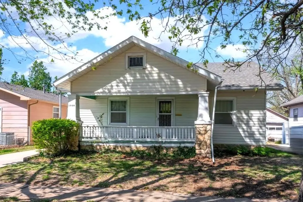 1006 N Washington Ave, Wellington, KS 67152