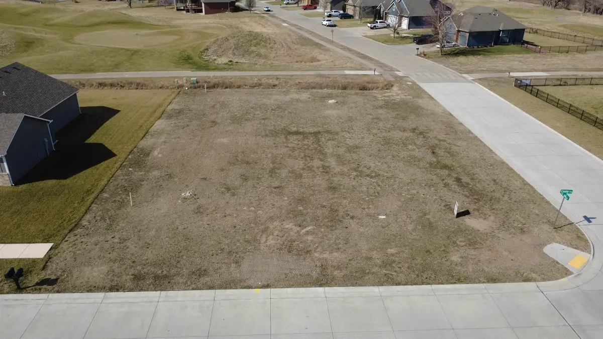 1701 Casey, Newton, KS 67114