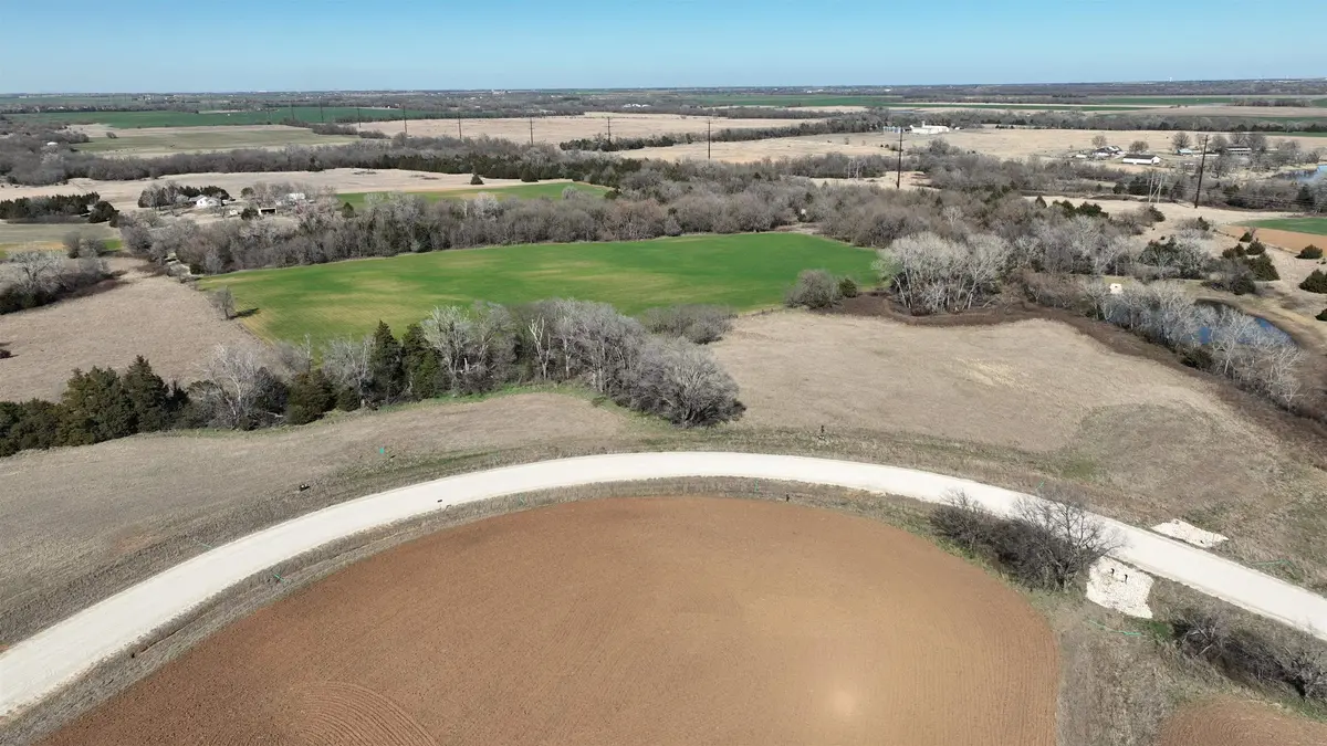 0000 Parker St, Garden Plain, KS 67050