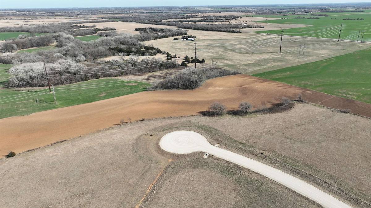 0000 Sierra Ridge Cir, Garden Plain, KS 67050