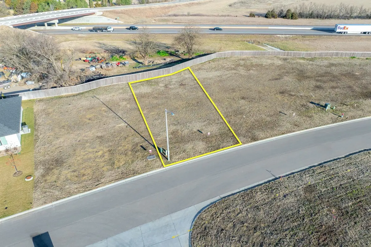901 N Speyside, Andover, KS 67002