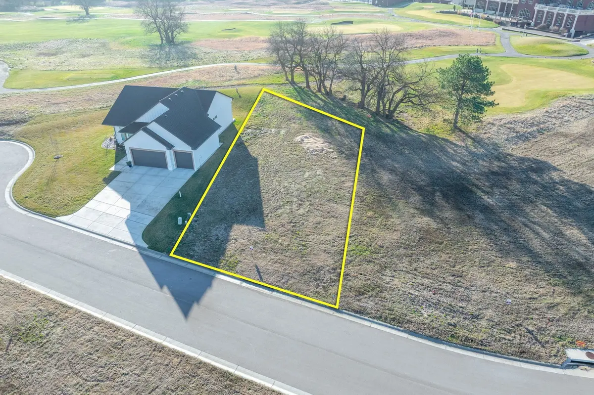 912 N Speyside, Andover, KS 67002