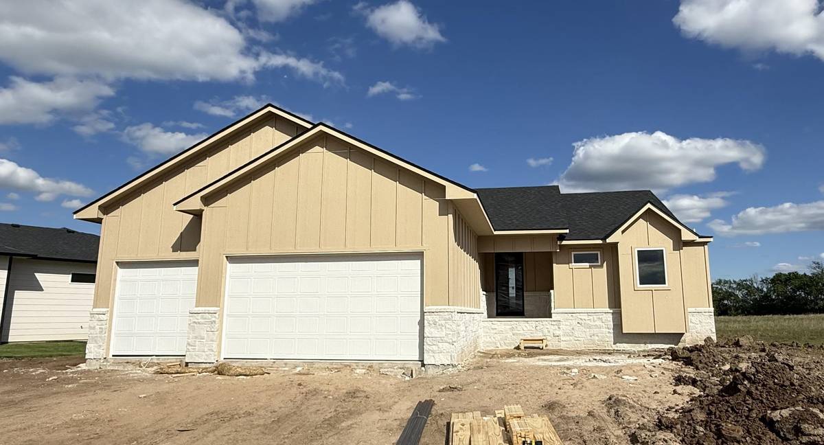 14015 E Wassall St, Wichita, KS 67230