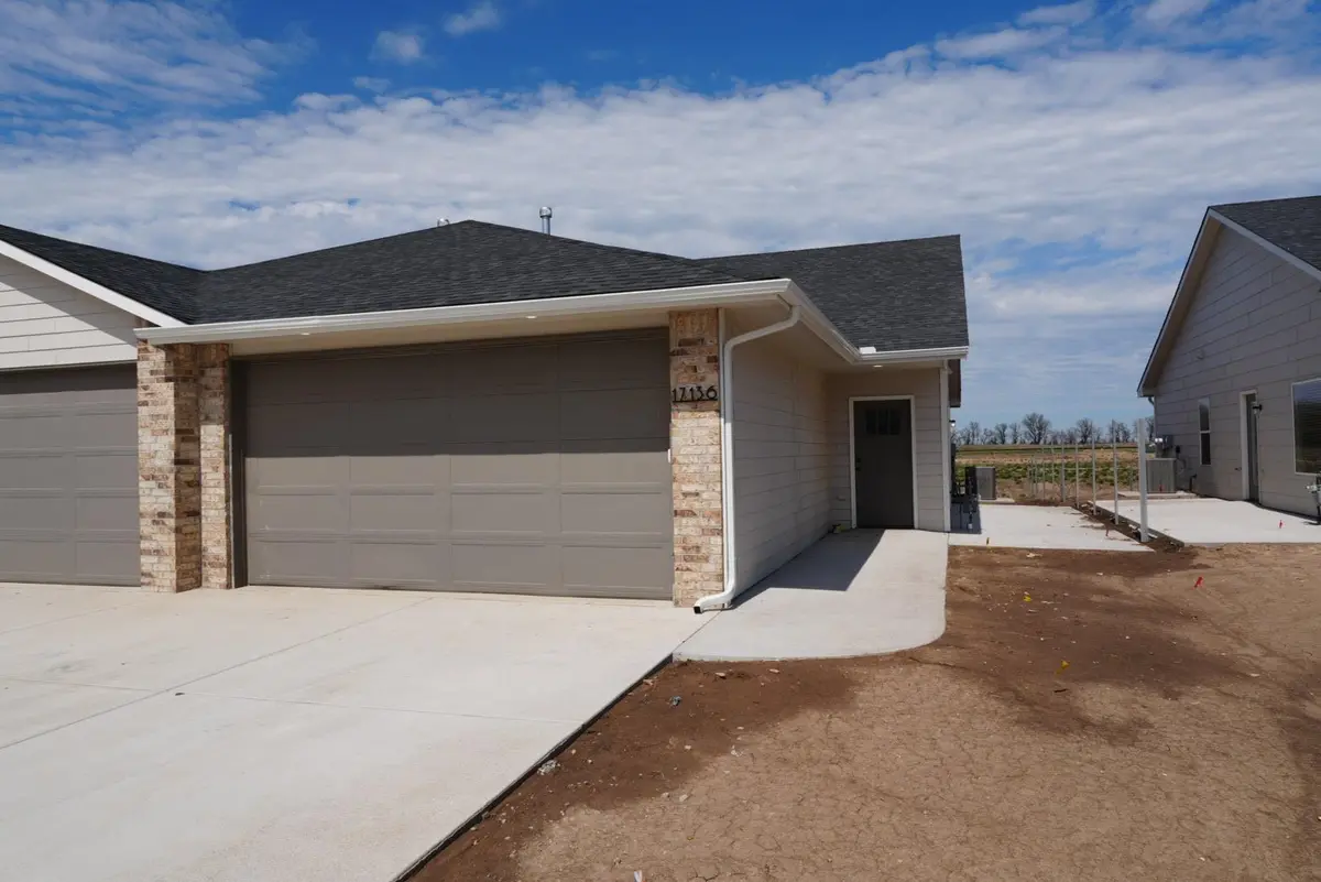 17136 W Lawson Cir, Goddard, KS 67052