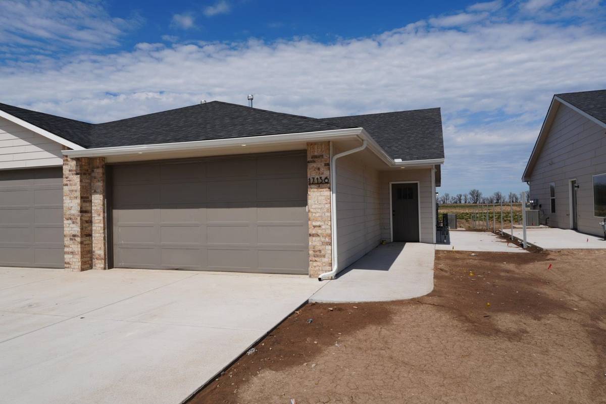 17136 W Lawson Cir, Goddard, KS 67052