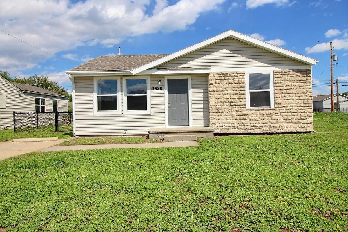 2626 N Minnesota, Wichita, KS 67219