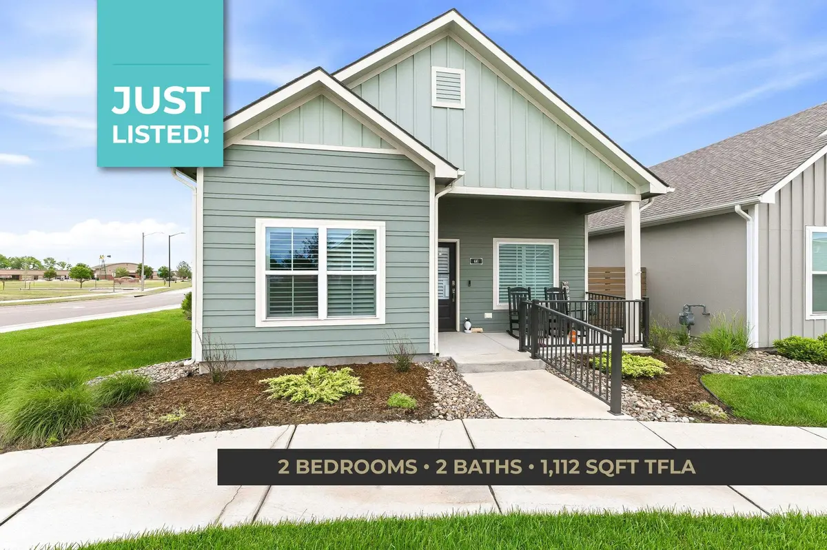 441 E Douglas Ave, Andover, KS 67002-8973