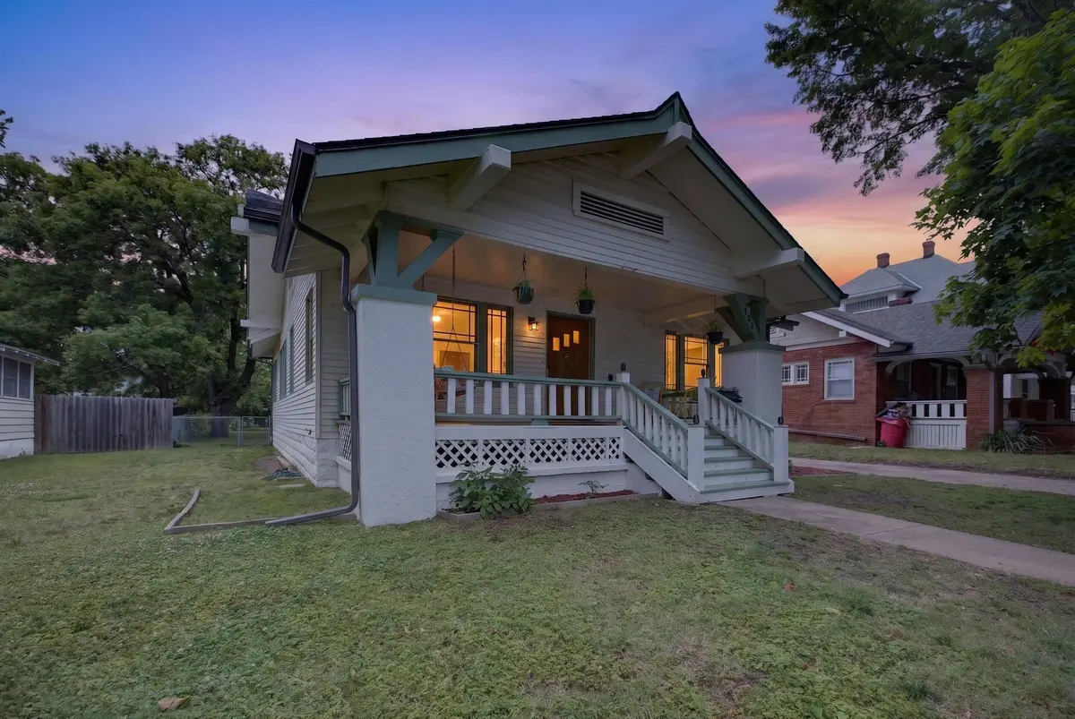135 S Volutsia Avenue, Wichita, KS 67211