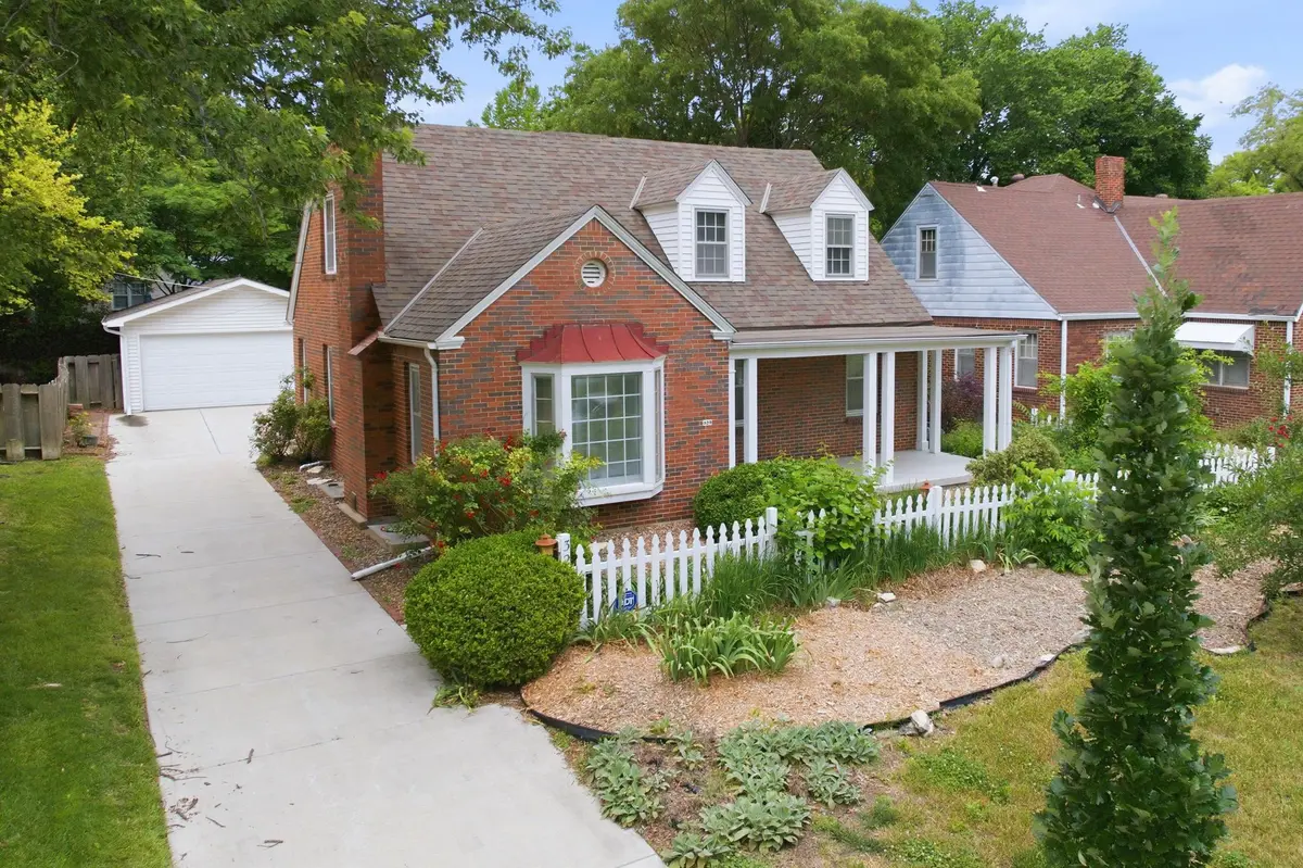 329 S Glendale Ave, Wichita, KS 67218