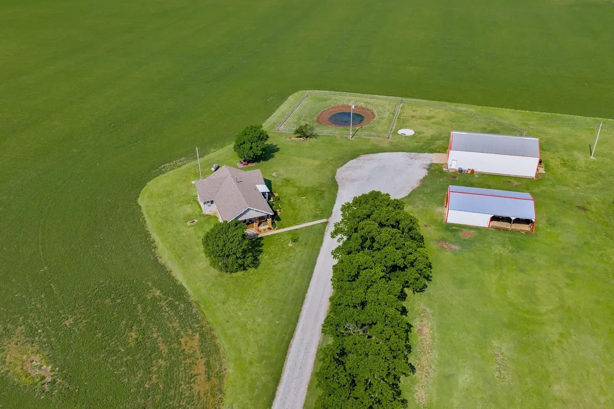 389 S Anson Rd, Mayfield, KS 67103