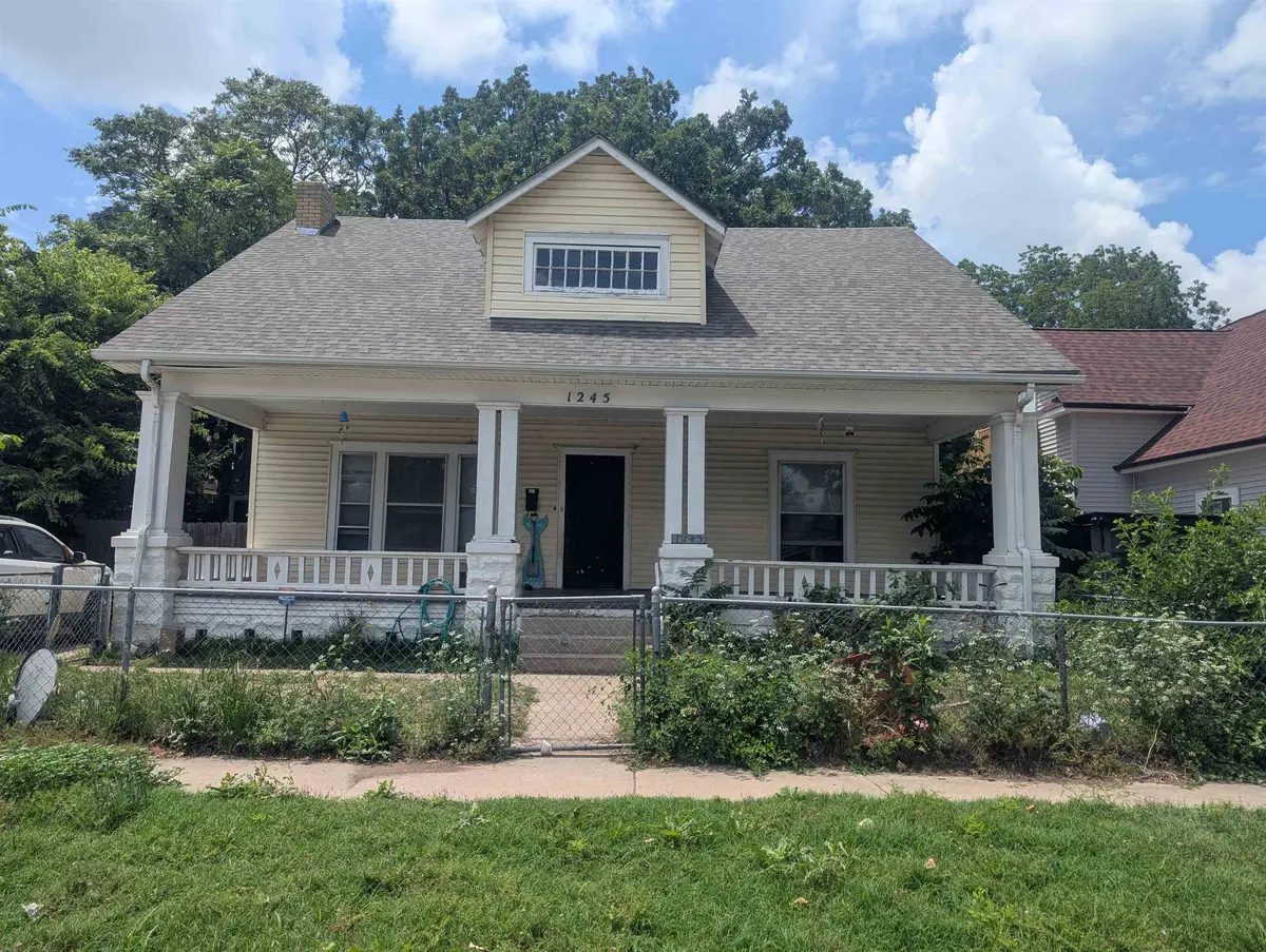 1245 S Main, Wichita, KS 67213