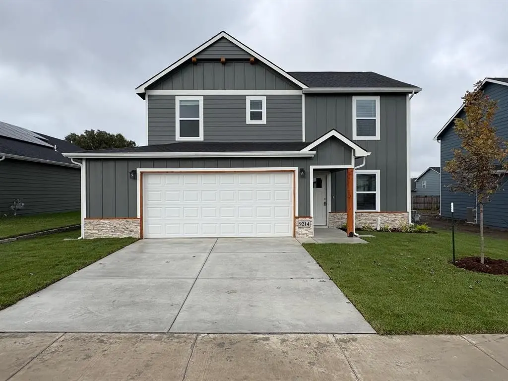 9210 E Hurst St, Wichita, KS 67210