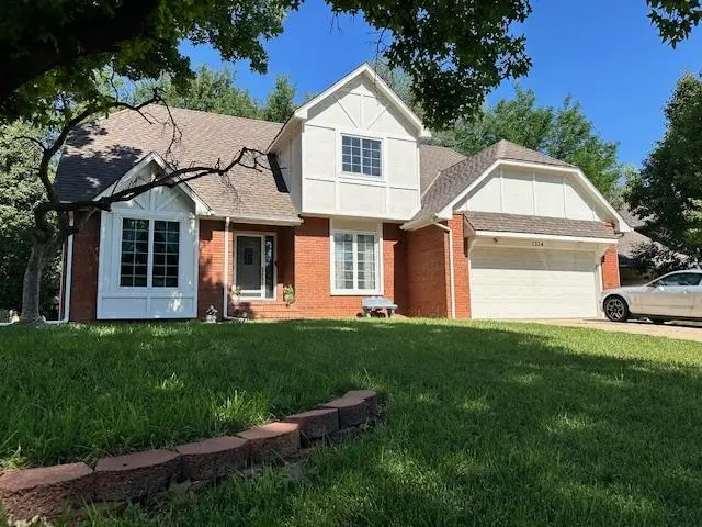 1334 N Coachhouse, Wichita, KS 67235