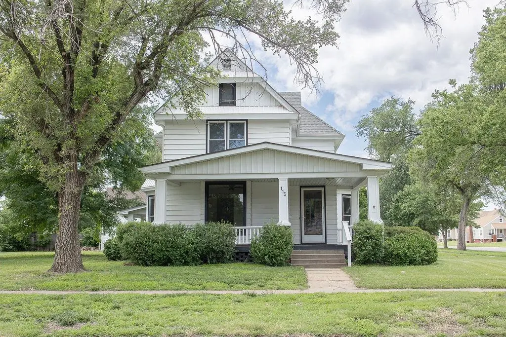 115 N Rothsay Ave, Minneapolis, KS 67467