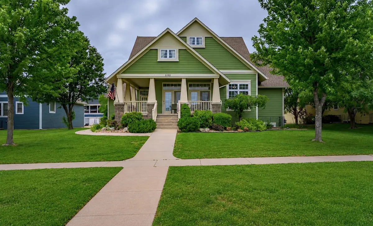 5155 N Saint James St, Bel Aire, KS 67226-7636