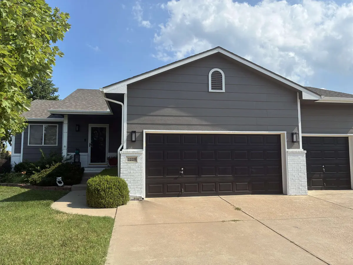 2225 S Milstead, Wichita, KS 67209
