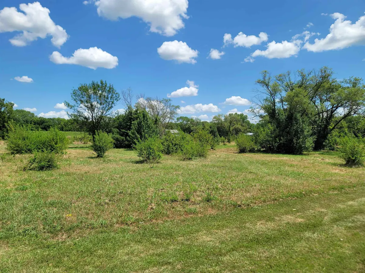 00000 Barker, Florence, KS 66851