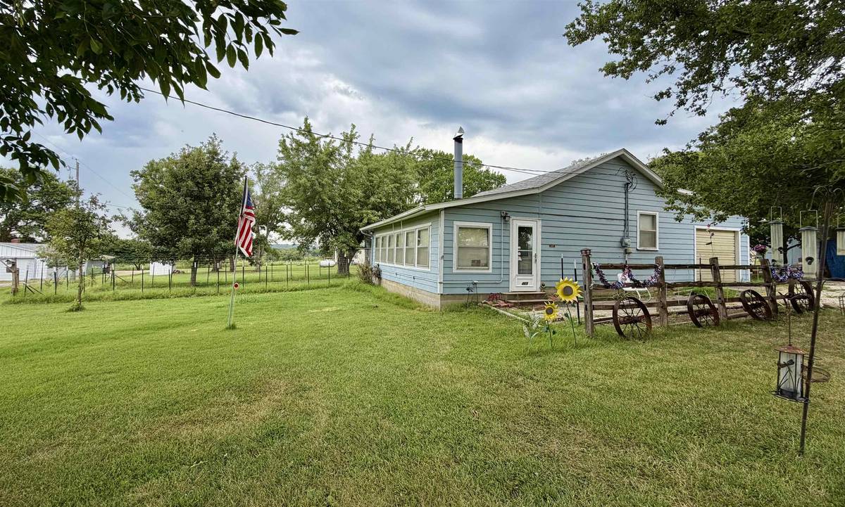 469 AA70 Rd, Fall River, KS 67047