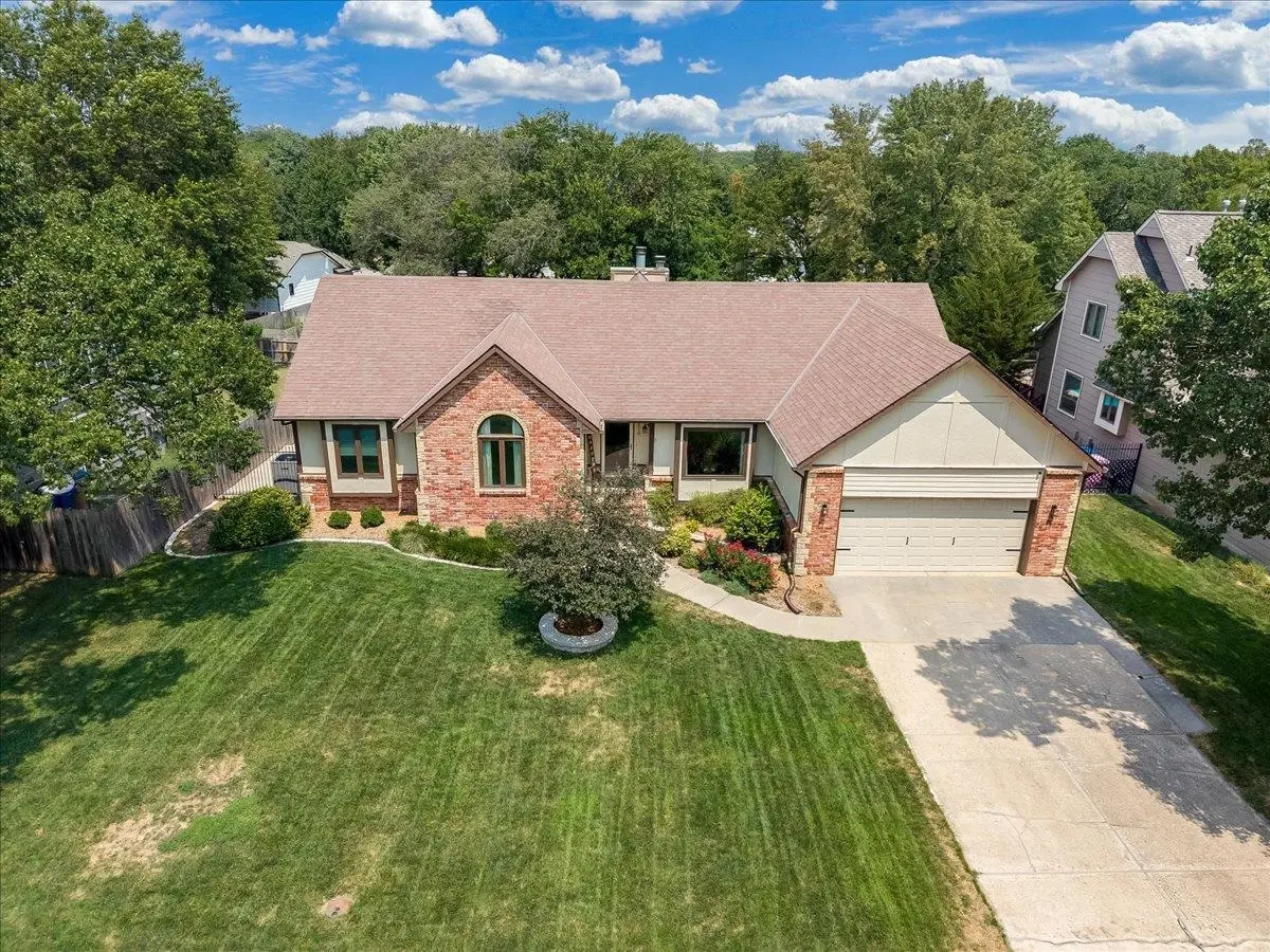 1518 E Pheasant Run, Derby, KS 67037