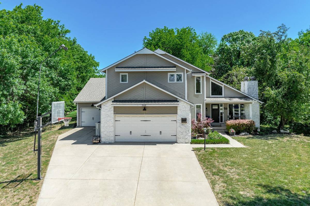 500 Sharon Court, Derby, KS 67037