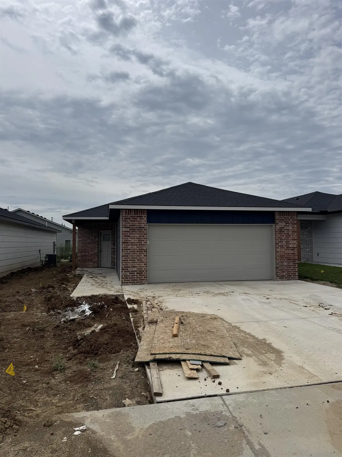 12831 E Willowgreen St, Wichita, KS 67230