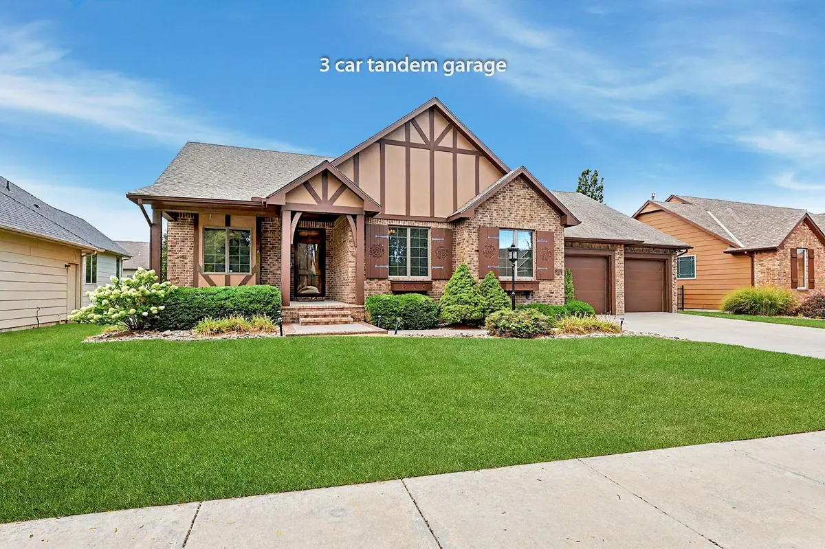 3227 N Grey Meadow, Wichita, KS 67205