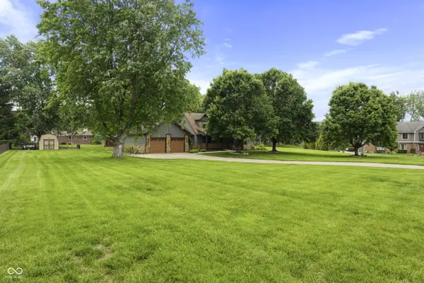 719 Bakeway CT, Indianapolis, IN 46231