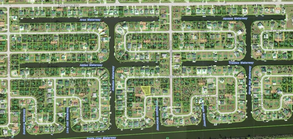 10628 WASHINGTON RD, Port Charlotte, FL 33981