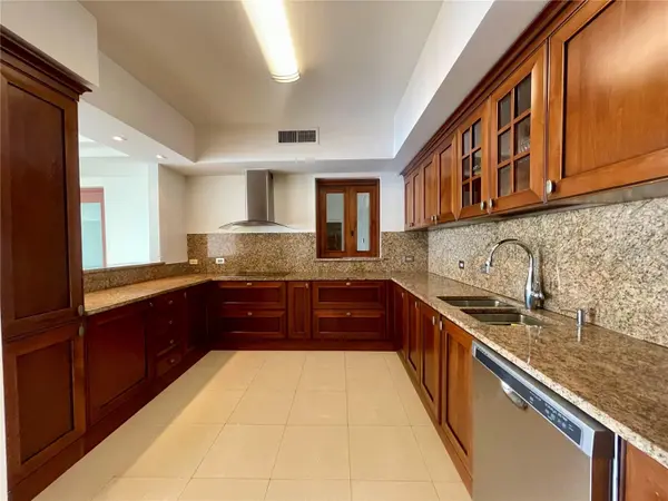105 GILBERTO CONCEPCION DE GRACIA #801, San Juan, PR 00901