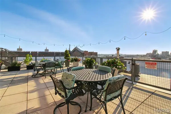 1627 Locust ST #202, St Louis, MO 63103