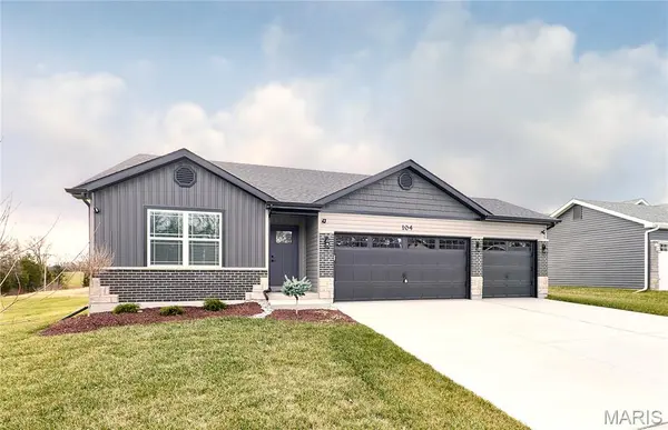 28730 Woodland Heights DR, Warrenton, MO 63383