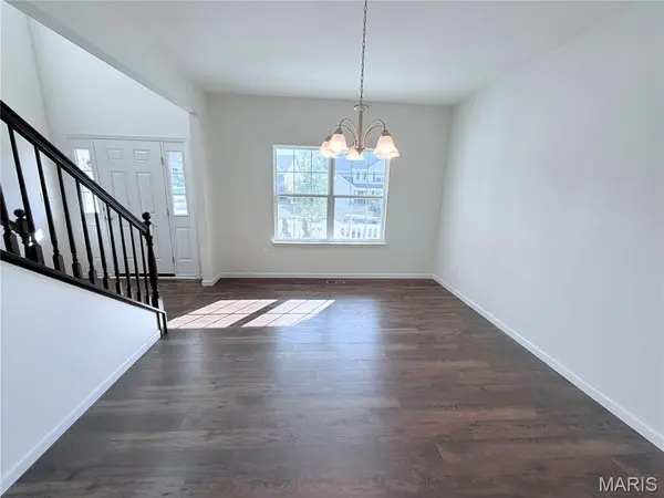 425 Dusty Brook DR, O'fallon, MO 63366