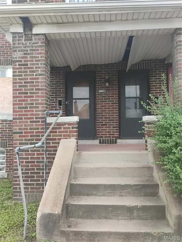 4700 Lee AVE, St Louis, MO 63115