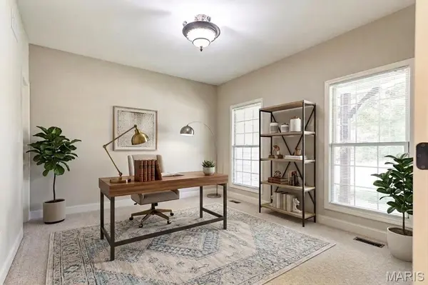 1209 Silver Fern DR, Lake St Louis, MO 63367