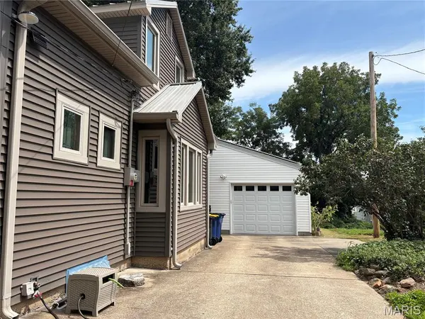 310 Hooker ST, Washington, MO 63090