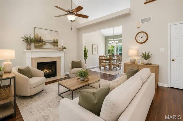 11 Towergate CT, Lake St Louis, MO 63367