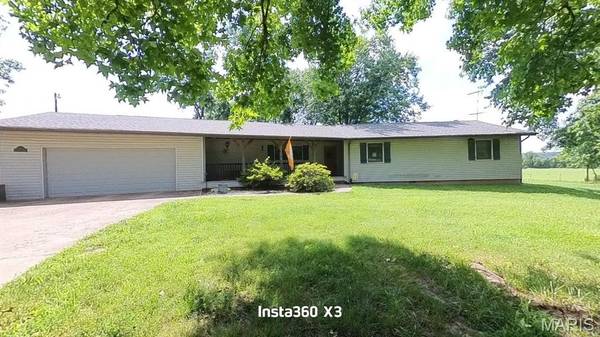 9013 County Road 6750, West Plains, MO 65775