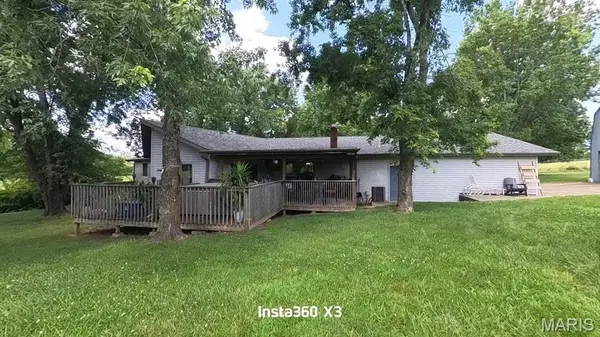 9013 County Road 6750, West Plains, MO 65775