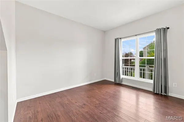 104 Towergate DR, Lake St Louis, MO 63367