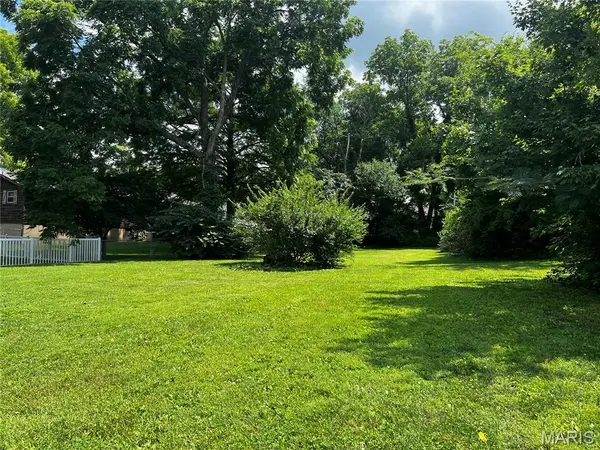 404 S Main ST, Waterloo, IL 62298