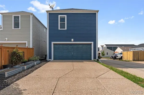 3429 Sublette ST, St Charles, MO 63301