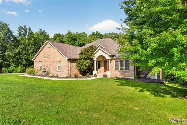 6120 Old Baum Church RD, Waterloo, IL 62298