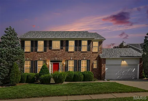 7445 Stream Valley CT, St Louis, MO 63129