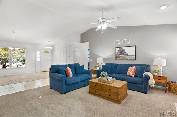 3808 Bedford Pointe DR, Wentzville, MO 63385