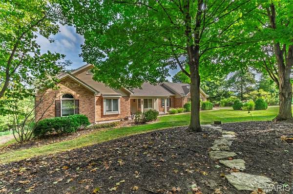 17507 Summit View Place CV, Glencoe, MO 63038