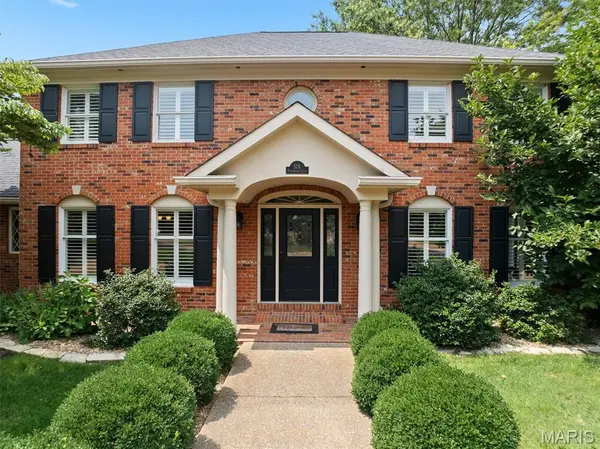 6 Pinebrook CT, Edwardsville, IL 62025