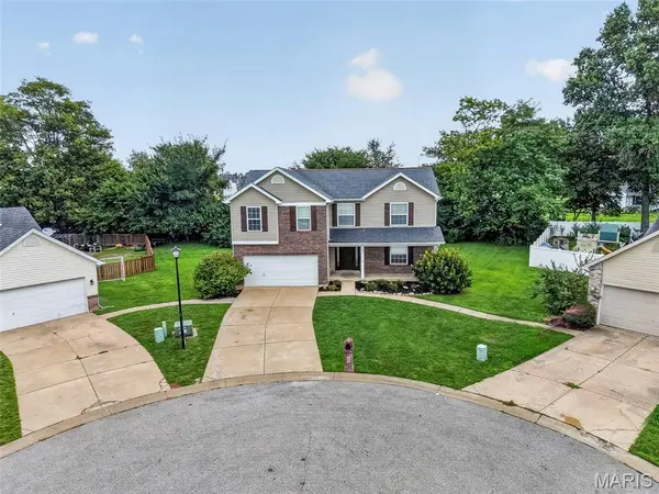 37 Majestic Lakes CT, Moscow Mills, MO 63362