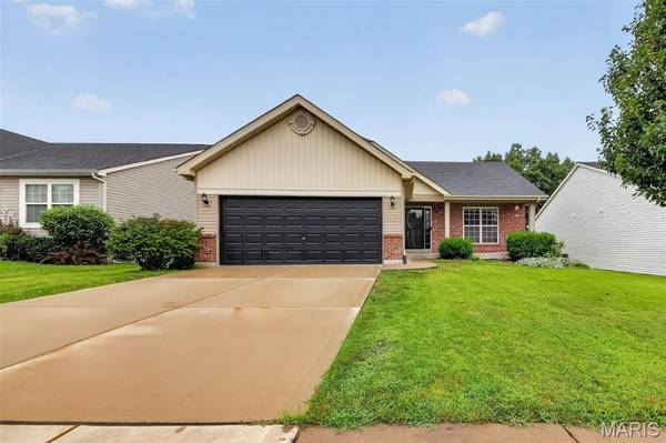 79 Huntleigh Woods CT, Wentzville, MO 63385