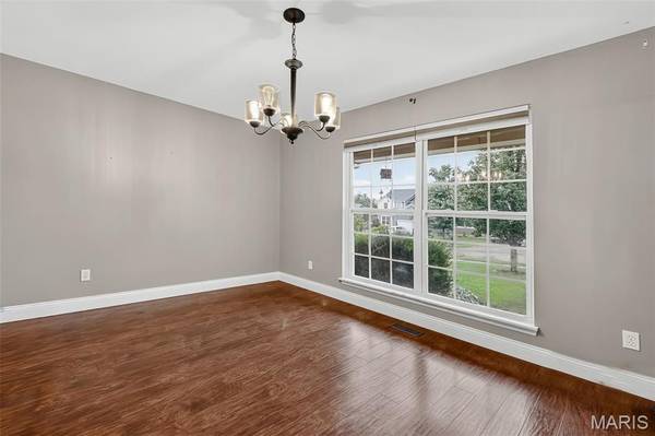 79 Huntleigh Woods CT, Wentzville, MO 63385
